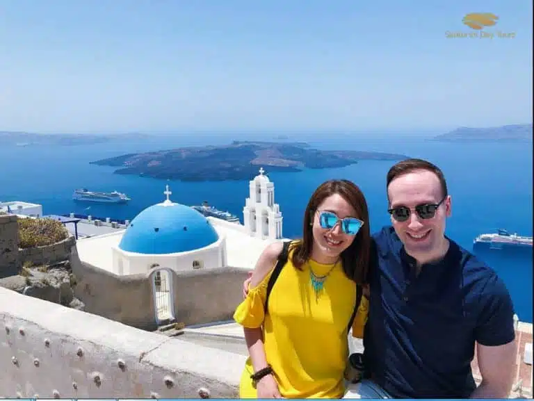 Santorini in a Day: 6-Hour Private Best of Santorini Tour
