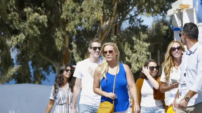 Amazing Santorini: 8-Hour Private Full-Day Santorini Tour