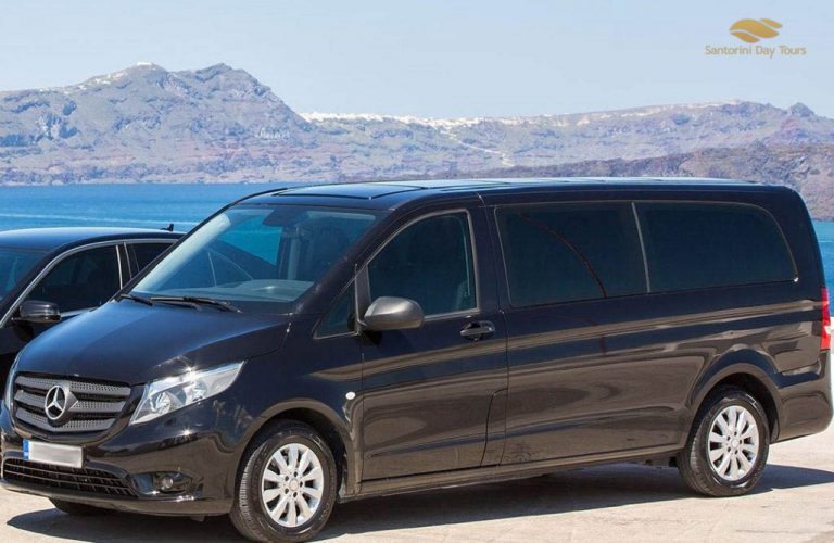 Santorini Private Arrival Transfer: Airport/Port to Hotel or Airbnb