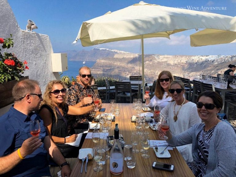Private Tour: 5-Hour Private Santorini Wine Tour with Dinner
