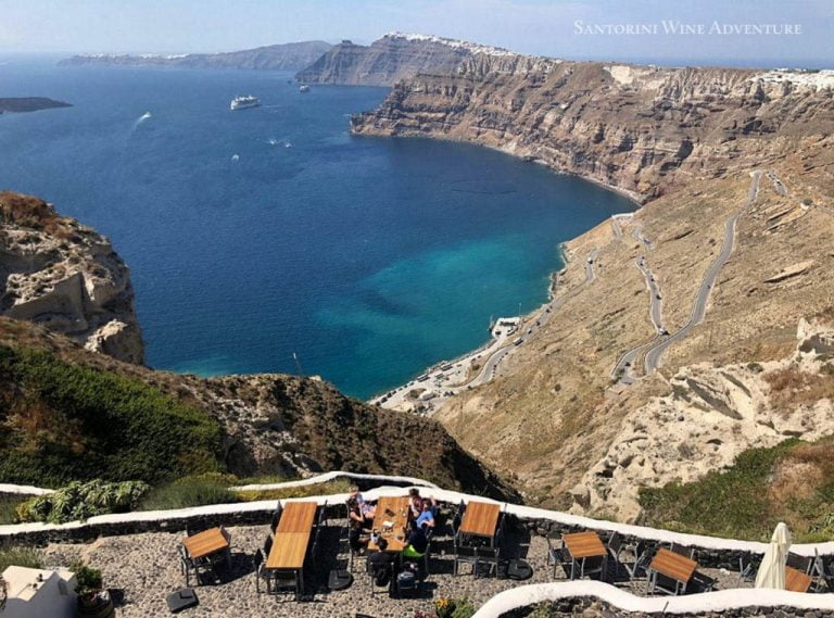 Private Tour: 5-Hour Private Santorini Wine Tour with Dinner