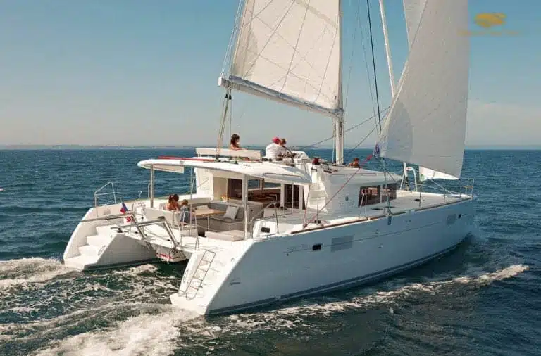 Santorini Catamaran Tour with Greek Meal - Morning Cruise
